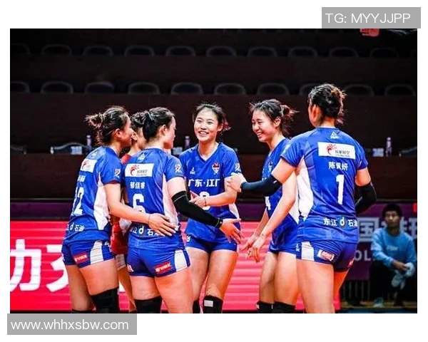 实时新闻排球装备选购指南如何选择适合的球袜提升运动表现