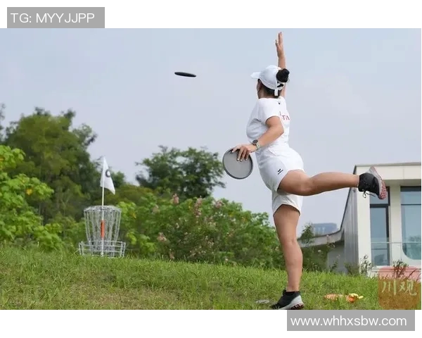 实时新闻李静独家分享飞盘运动的技巧与心得体会助你提升竞技水平